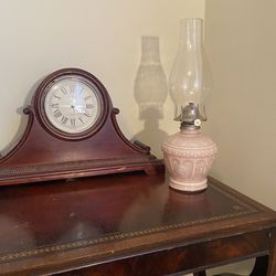 Pink vintage floral oil lamp