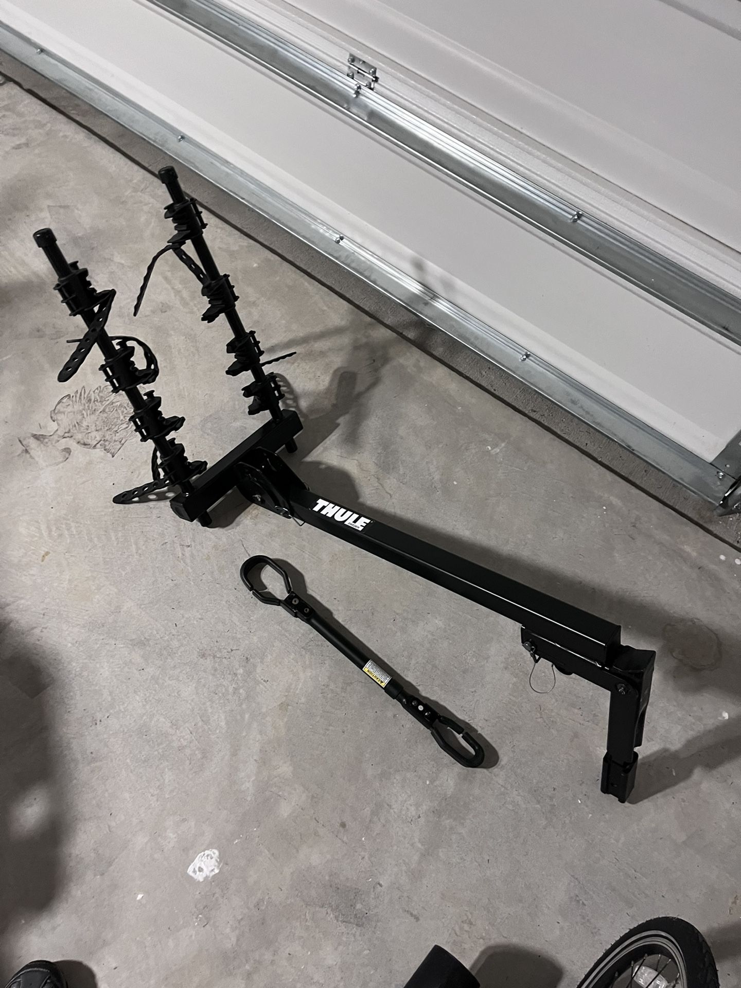 Thule Trailway 4-bike Hitch Vehicle Rack