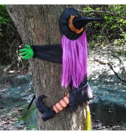 Halloween Crashing witch tree decoration
