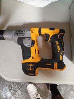 DeWalt Tools + Makita