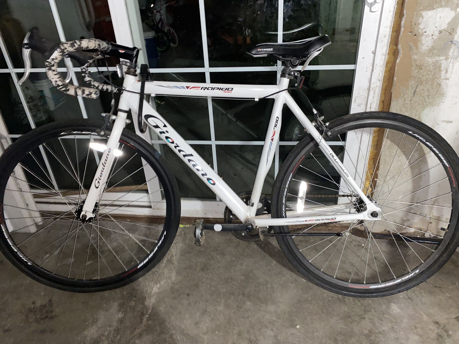 Giordano 700c Road Bike