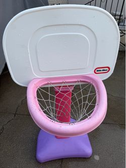 Used Toddler girls plastic little tikes, basketball cork
