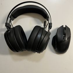 Razer Nari Essential Wireless Headset & Razer Basilisk X Hyperspeed Wireless Mouse 