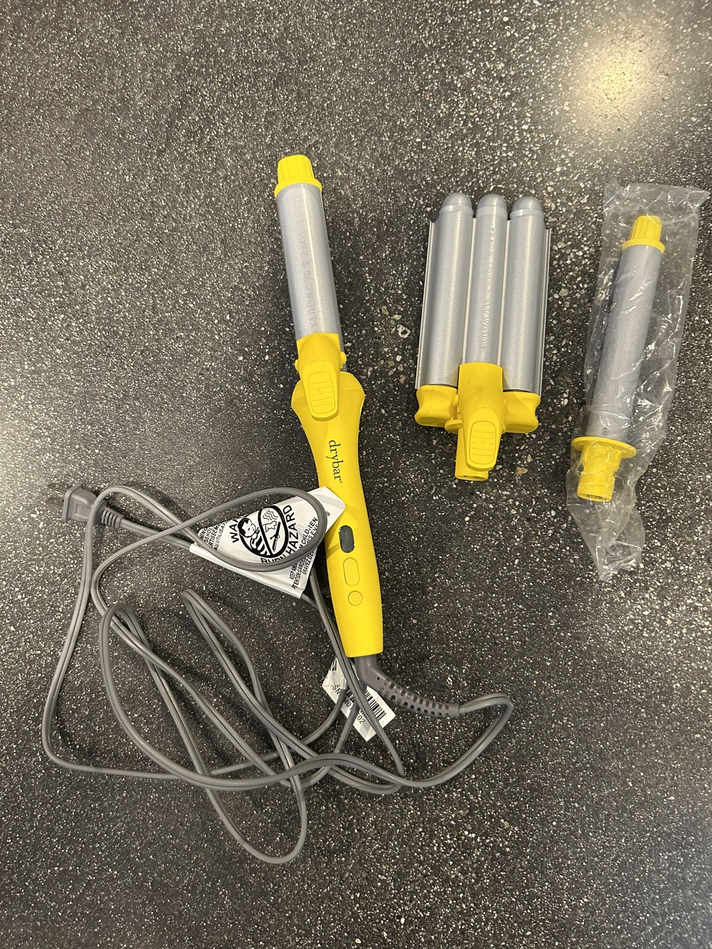 Hair Curler Iron .Dry Bar