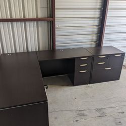 Corner Office Desk With Extra File Cabinet 