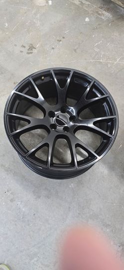 Hellcat Replica wheels