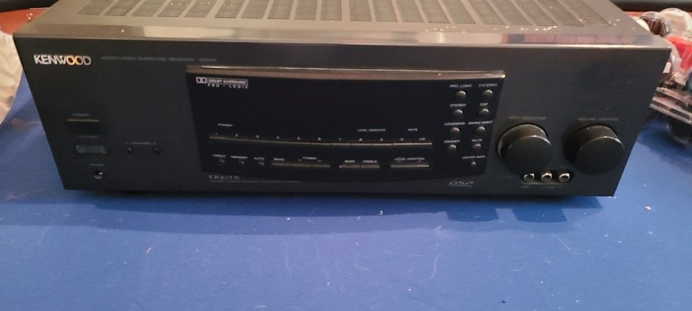 Kenwood Receiver 