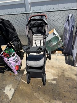 Used single baby trend kids stroller