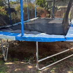 Free Trampoline, 