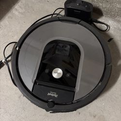 iRobot Roomba 960 Wi-Fi Robot Vacuum + Auto-Charging Base | Tested