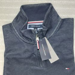 Tommy Hilfiger Sweatshirt. New With Tags. Size XL Men's Shirt Sweater. Authentic 