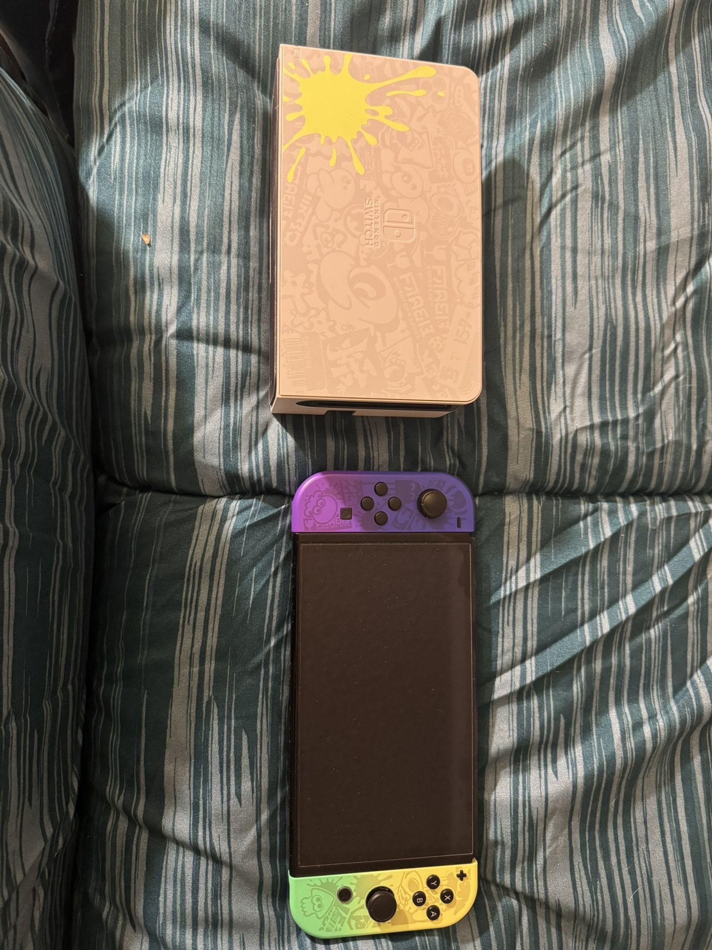 Nintendo Switch $330