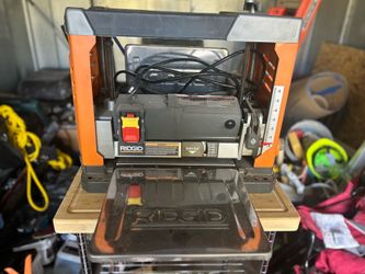 Rigid 12” Surface Planer
