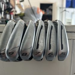 Taylormade Speedblade Iron Set