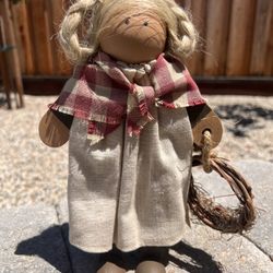 Vintage Lizzie High Wood Doll Christmas "EMMA HIGH" Makes Wreathes USA 1985