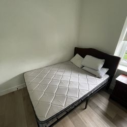 FULL SIZE BED FRAME AND HEAD BOARD
