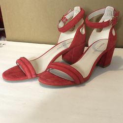 Kenneth Cole Red Heels Size 9 1/2
