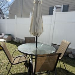 Outdoor Table & 4 Chairs
