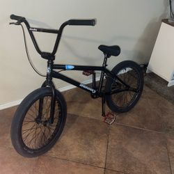 Sunday Bmx Black With Octane One Pedals 