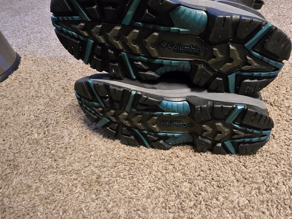 Columbia Snow Boots
