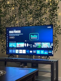 Vizio Smart TV Large Flat Screen