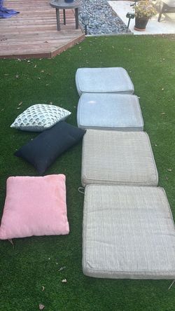 Thick patio furniture cushions