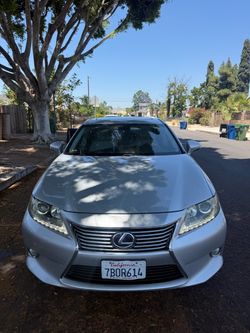 2013 Lexus ES 300h