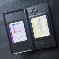 Nintendo DS Lite
