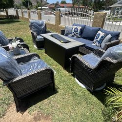 Patio furniture set outdoor new in the box