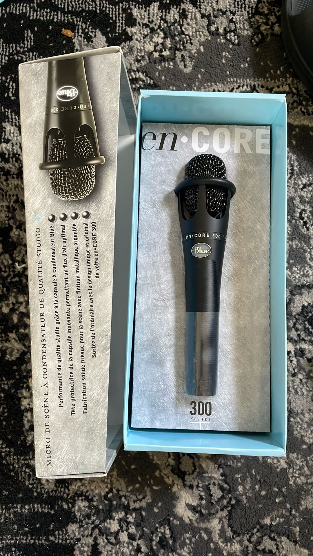 BLUE encore Microphone 300 Series