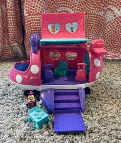 Minnie Mouse Jumbo Airplane Jet Liner
