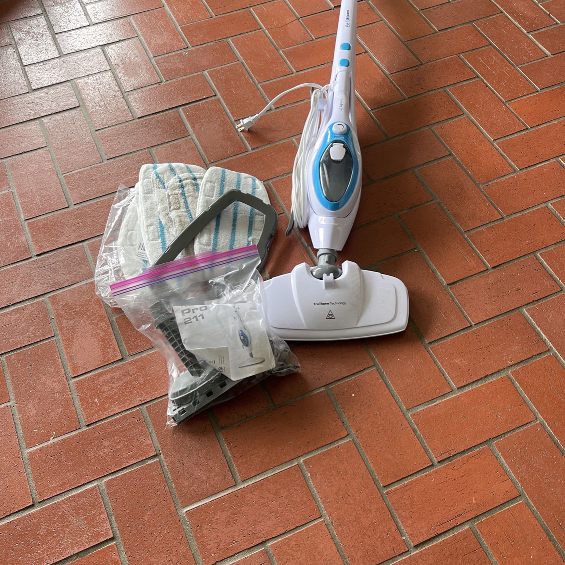 Floor Steamer With Attachments And Pads