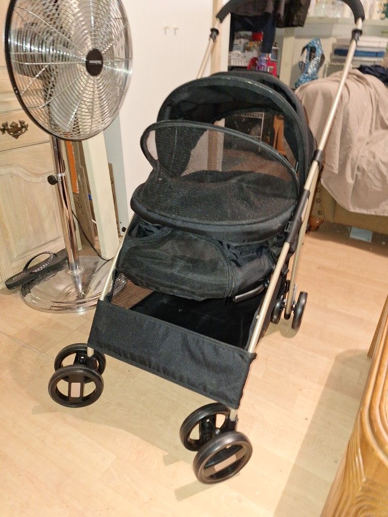 DOG AND CAT STROLLER