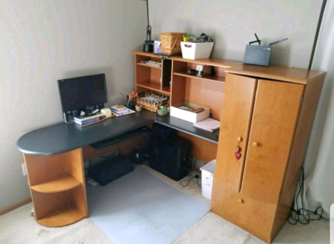 Corner Desk - Needs to go!!