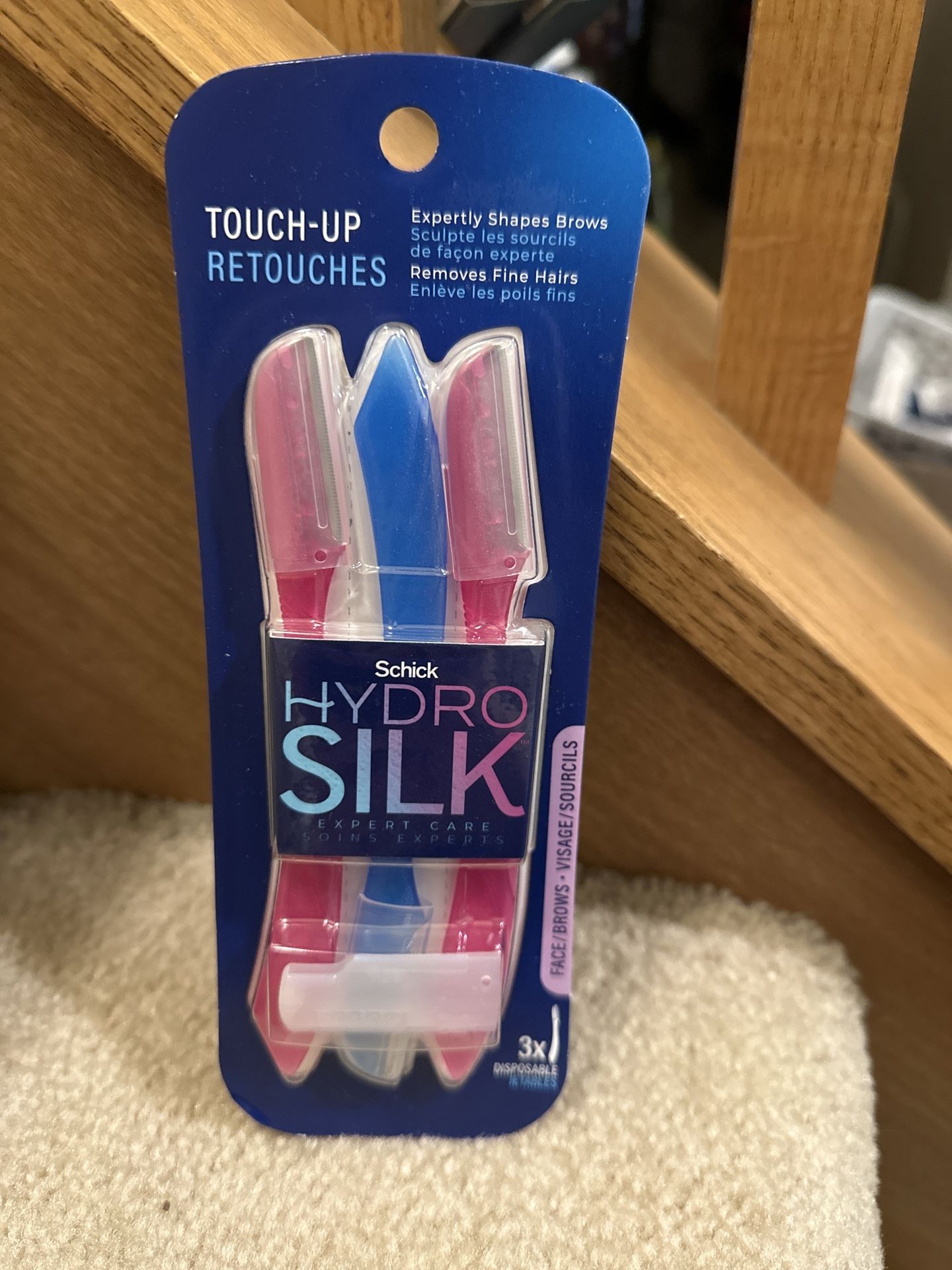 Schick Hydro Silk Touch-Up Razors new $4