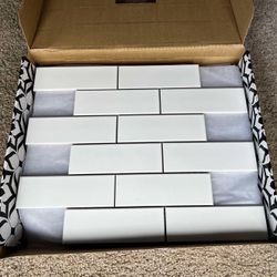 Tile Mosaic 11 Packs. Size 12x12. White Gloss. Total 165  Sheets. Each Sheet $3