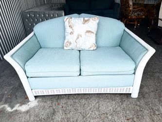 Charming High End Robb & Stucky Coastal Twin Sleeper Loveseat(Mattress Never Used)