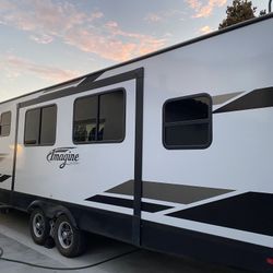 2021 Grand Design 2910 BH