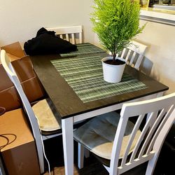 Dining Table & 4 Chairs Set