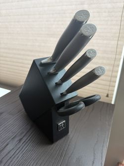 Knives With Block