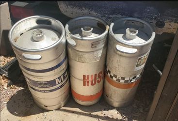 3 mini kegs. Pony keg shell