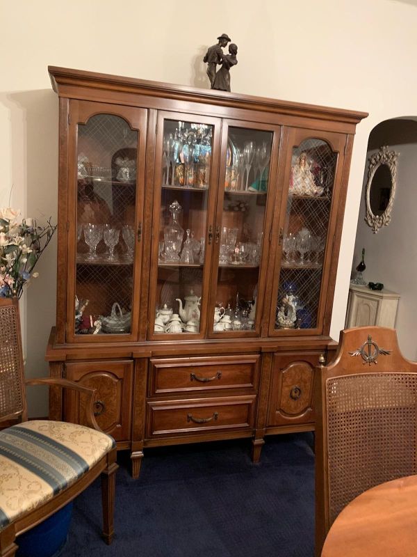 China Cabinet, Dining Room Table, 8 Dining Room Chairs for Sale in