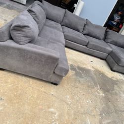 Fabric Gray Sectional 