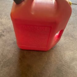 6 Gallon 16oz Gas Can