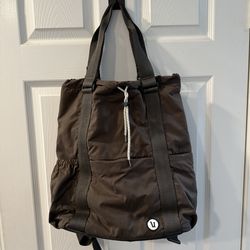 Vuori V1 Convertible Tote Backpack - Army Green