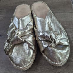 Golden Mules - 8