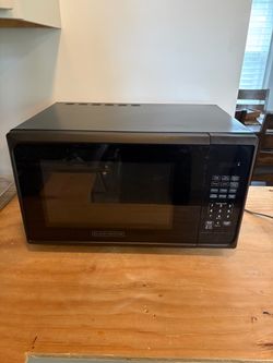 Black & Decker Countertop Microwave