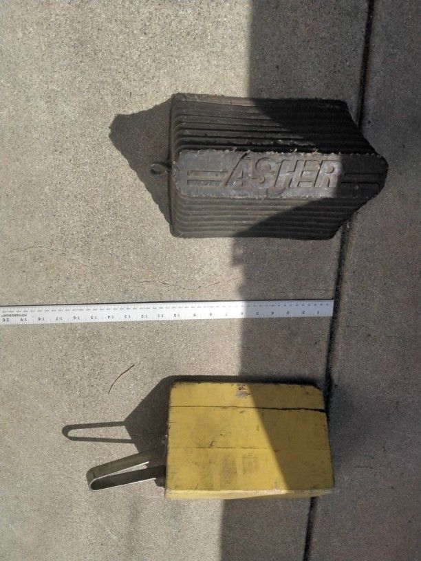 Wheel Stop - Chock Block - Tire Block