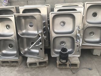 Sink completos llave y molino $120