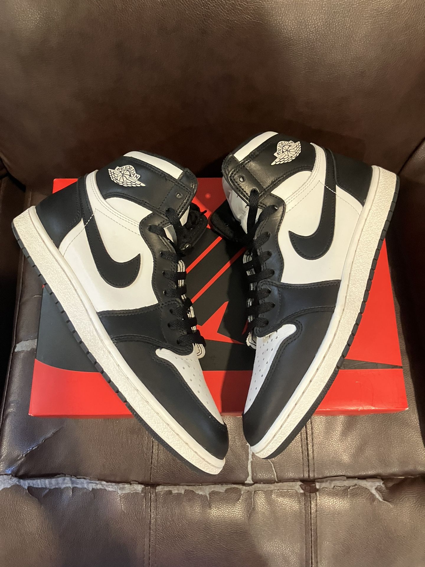 Nike Air Jordan 1 Retro High 85 Black White Size 10.5